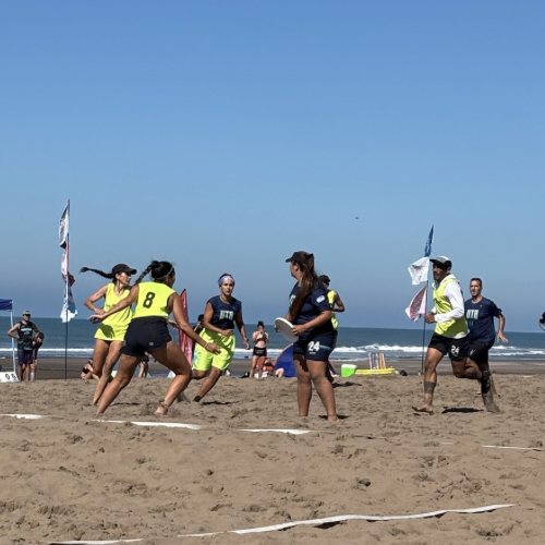 Se jugó la 3ª edición del torneo playero de Ultimate Frisbee