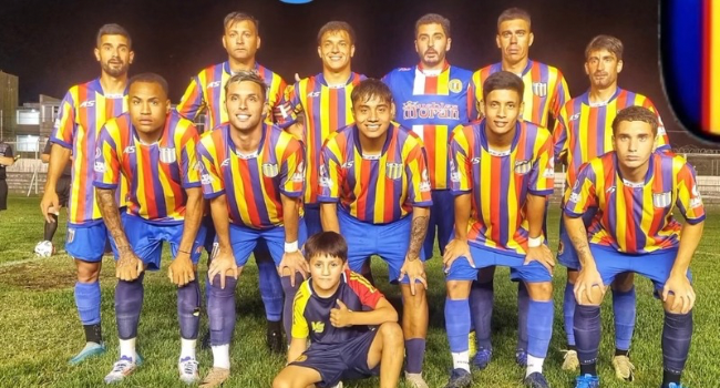 Colegiales venci&oacute; a Almaceneros y es finalista de la Copa Aiello