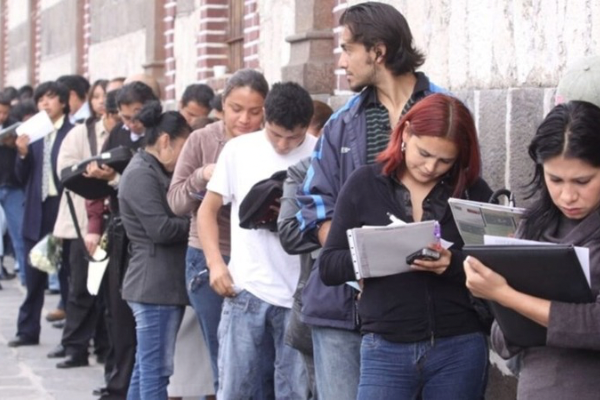 El desempleo subi&oacute; al 7,5% en el &uacute;ltimo trimestre de 2025, seg&uacute;n el INDEC