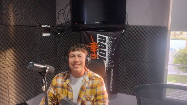Tom&aacute;s Paniga, director de Cultura, Educaci&oacute;n y Derechos Humanos pas&oacute; por la radio