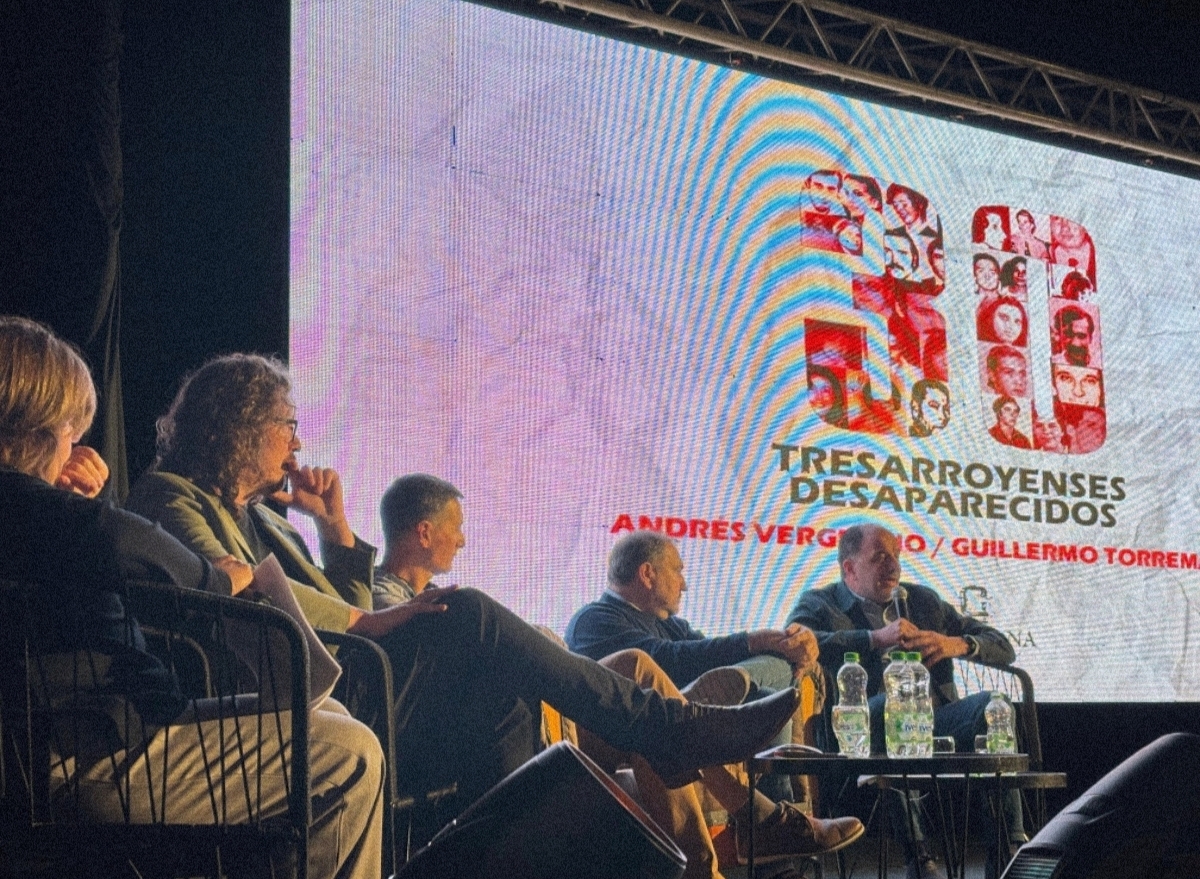 Presentaron el libro "30. Tresarroyenses desaparecidos"