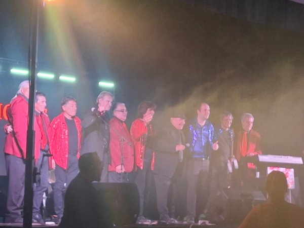 Noche de recuerdo y m&uacute;sica en El Fanal