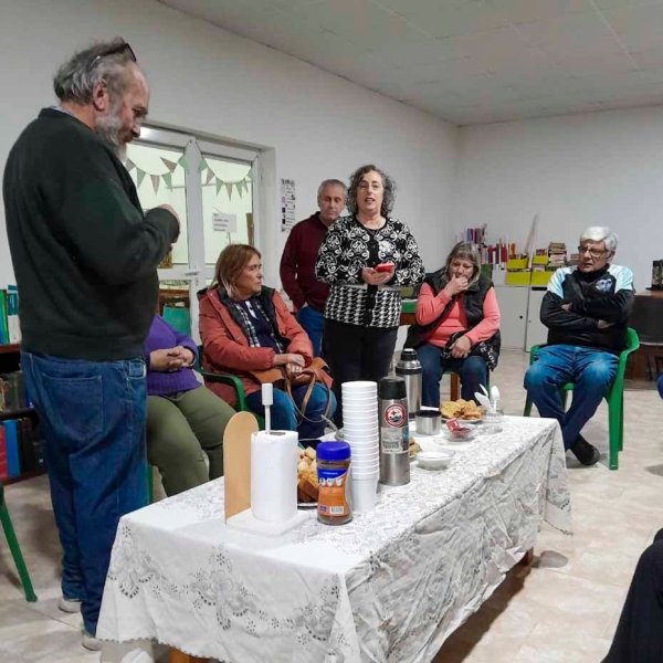 &ldquo;Malvinas Siempre&rdquo; convoc&oacute; a la comunidad en Claromec&oacute; con una muestra fotogr&aacute;fica y testimonios