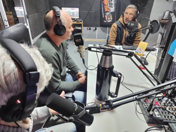 Villa campe&oacute;n: Anzarda y Luquez destacaron la humildad y el compromiso del plantel