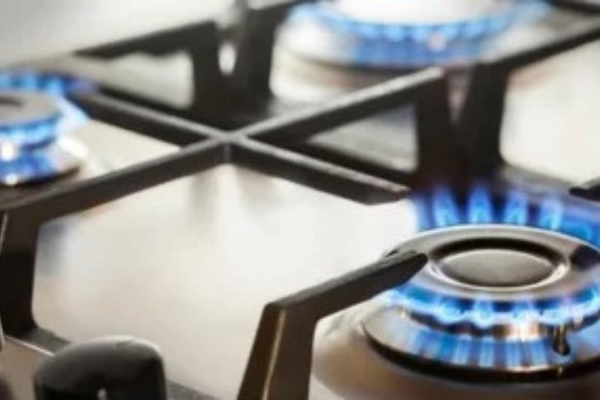 Cuatro de cada diez argentinos no acceden al gas de red y crece la preocupación por las garrafas