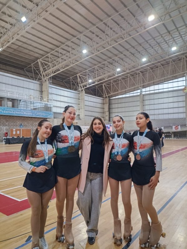 Pat&iacute;n: cinco patinadoras de Colegiales clasificaron al Nacional Gonz&aacute;lez Molina
