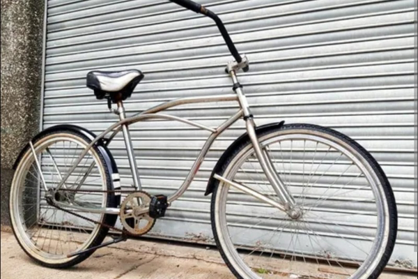 Operativo exitoso: rápida intervención de la patrulla urbana permitió recuperar una bicicleta robada