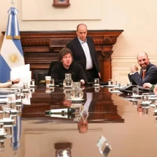 Tras una dura derrota legislativa, Milei reuni&oacute; a su Gabinete en Casa Rosada