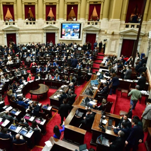 Diputados ratific&oacute; el veto de Milei al aumento de las jubilaciones