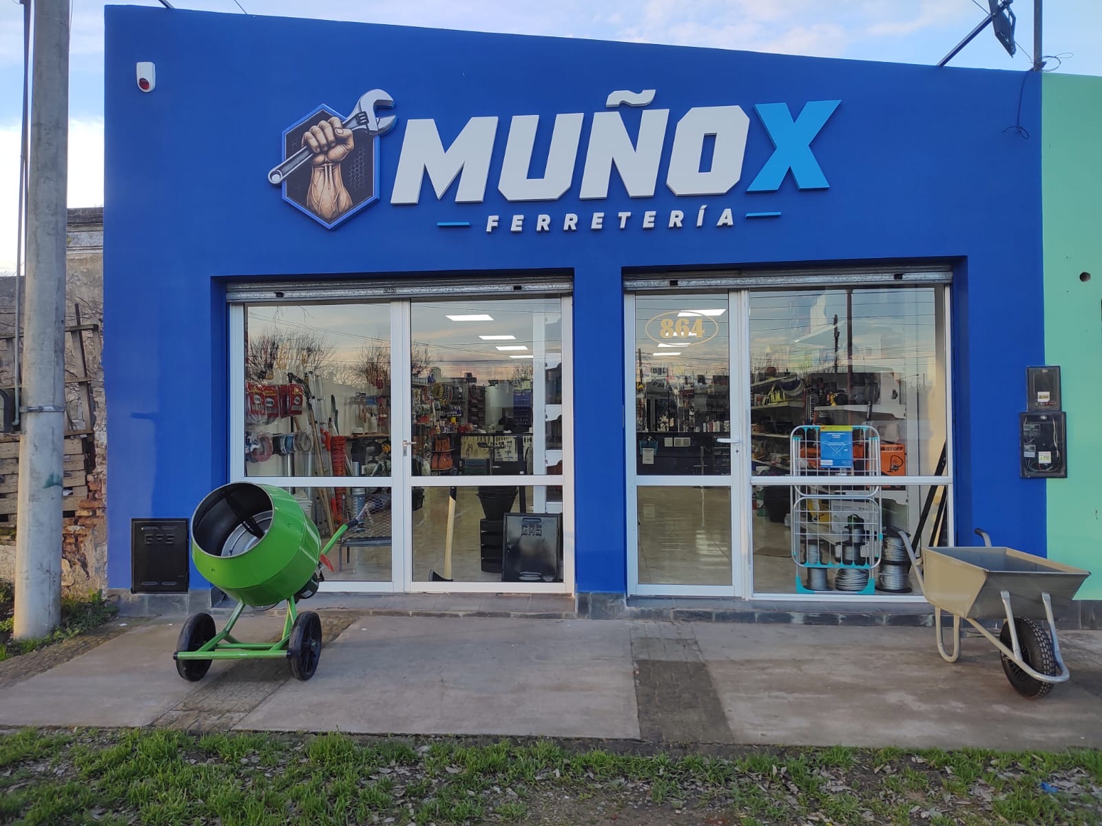 Ferreter&iacute;a Mu&ntilde;ox: todo lo que necesit&aacute;s para tu hogar, tu obra y tu trabajo
