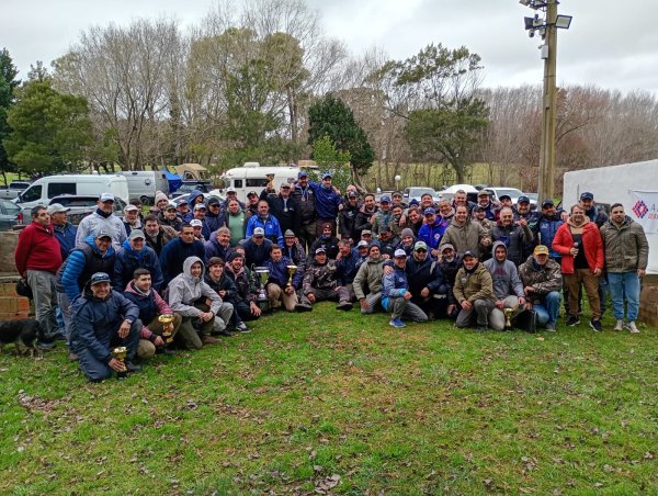 Juan Pablo Alonso se consagr&oacute; campe&oacute;n del torneo anual de pejerrey del Club de Pesca Balcarce