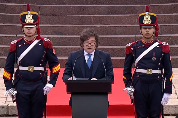 17 de Agosto: Milei encabez&oacute; el homenaje a San Mart&iacute;n