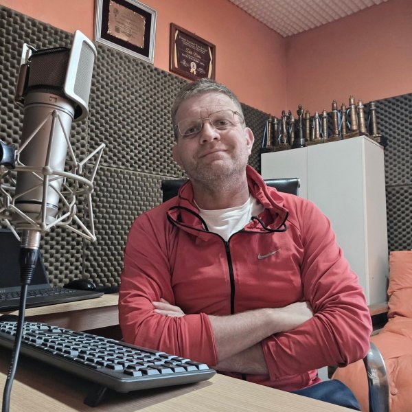Pablo Matus: &ldquo;La radio es el aqu&iacute; y el ahora&rdquo;