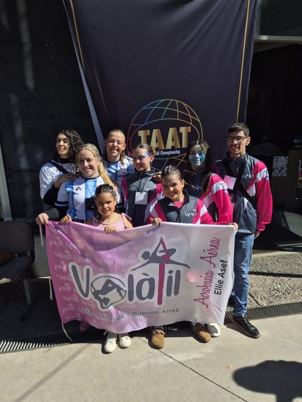 Destacada participaci&oacute;n de Vol&aacute;til en el Torneo Latinoamericano de Acrobacias en Chile