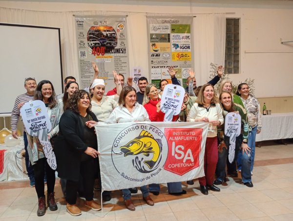 El Instituto Almafuerte de Copetonas present&oacute; su 14&ordm; concurso de pesca en Reta