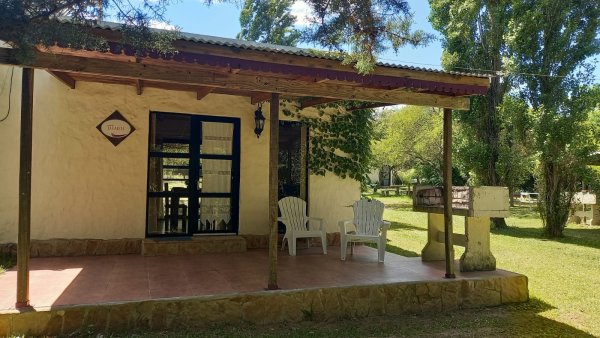 De Indio Rico y Reta a Entre R&iacute;os: la historia de Mariana De Leo y La Rosa del Azafr&aacute;n