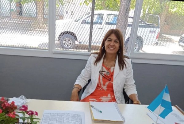 Silvana Maldonado comparti&oacute; aspectos de su labor al frente de la Escuela Secundaria N&deg; 9