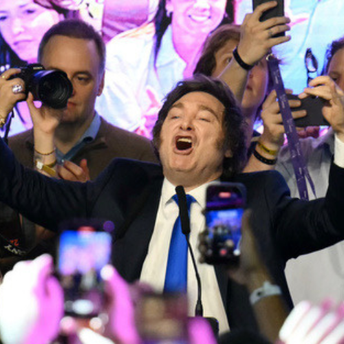 "Hoy pasamos el punto bisagra y comienza la construcci&oacute;n de la Argentina grande", celebr&oacute; Milei