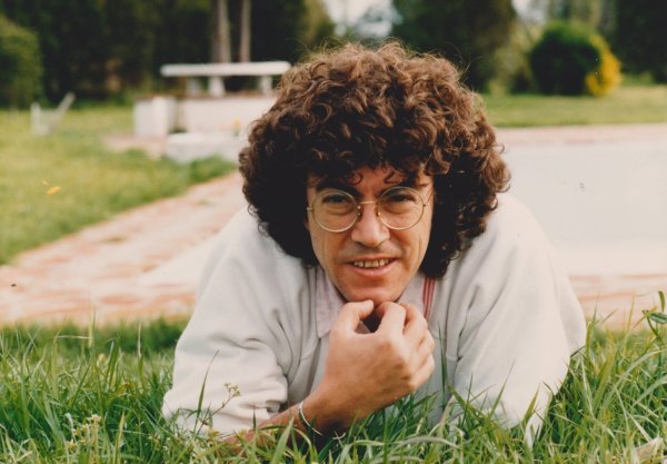 Homenaje a Piero: entrevista con Adriana Gait&aacute;n en La Vida M&iacute;a, en plena pandemia