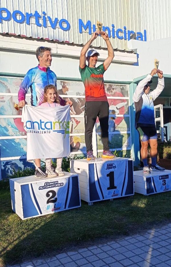 Atletas de Panta Rhei participaron en competencias en cuatro ciudades durante el fin de semana