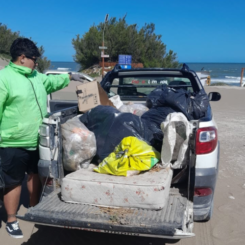 Programa Playas Limpias en Reta y Claromecó