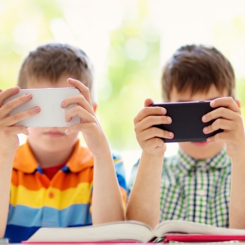 Australia prohíbe las redes sociales a menores de 16 años y crece la preocupación por riesgos colaterales